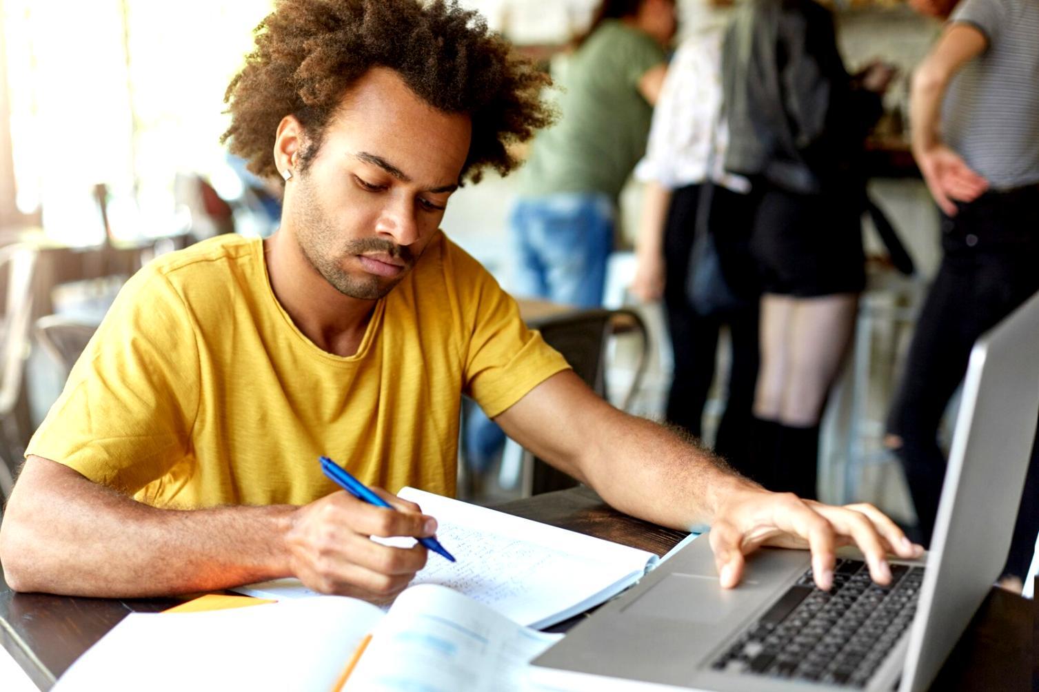 Atelier pratique de gestion budgétaire avec participants